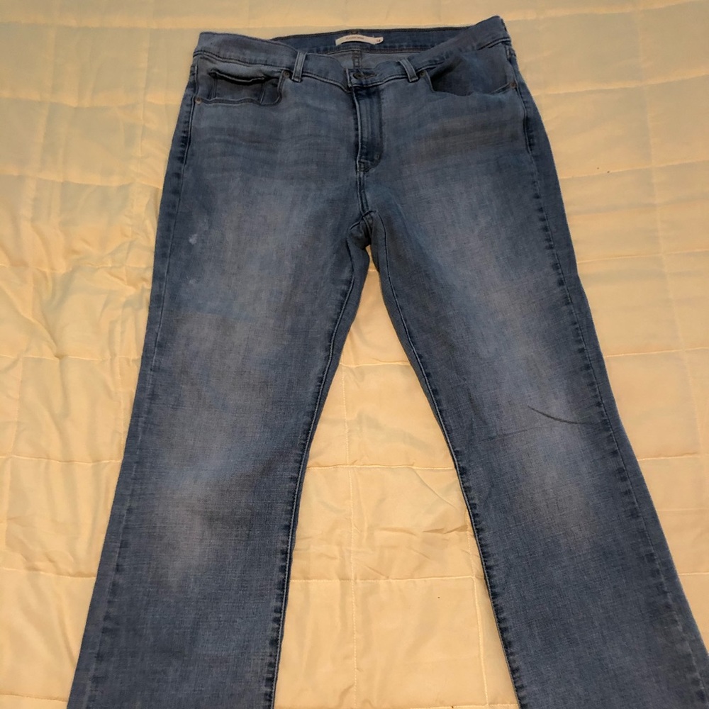 Levi’s Bootcut Jeans
